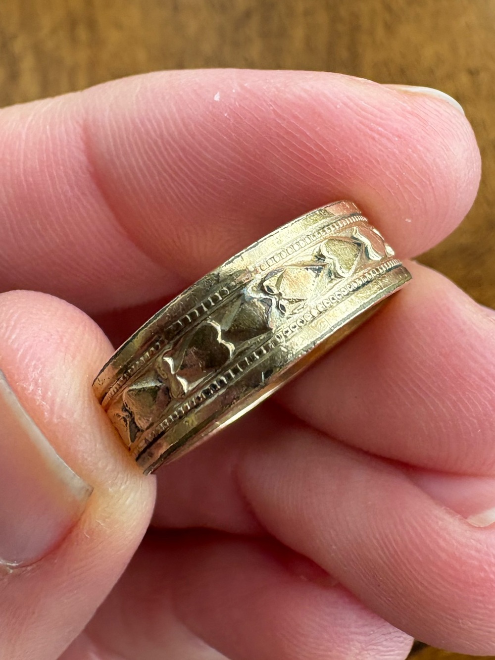 Vintage 14K yellow gold tone R.G.P. Heart Wedding eternity Band Ring 6 3/4 6.75 - Picture 11 of 16